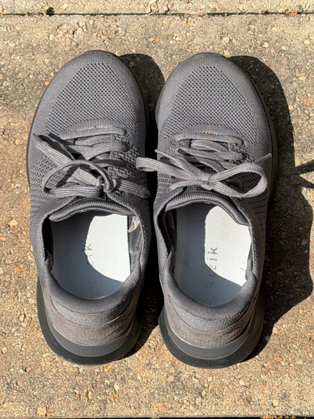 Kizik Lima Hands Free Slip On Shoes Graphite Gray Mens 7.5 Womens 9 Unisex Knit